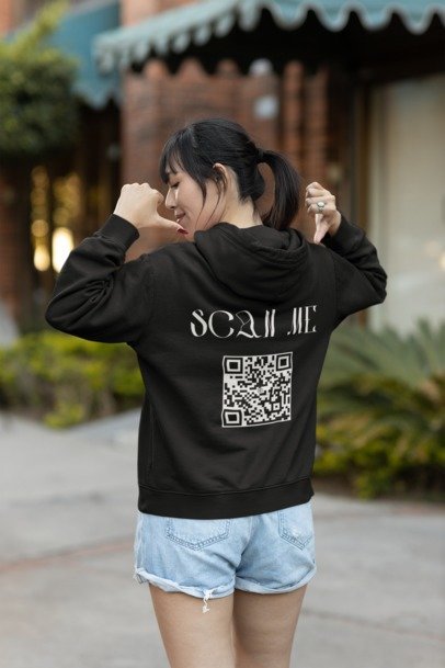 Ausgefallener Oversized "SCAN ME" Hoodie BACKPRINT - STYL-NOW